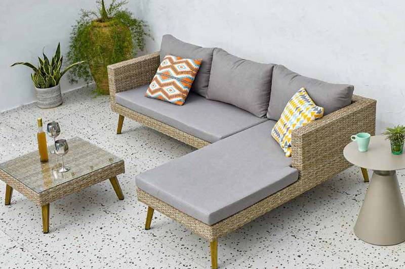 Outdoor Sofa Set with PE Rattan Sofa and Aluminum Table