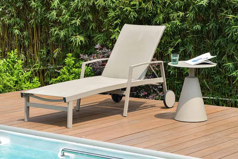 Outdoor Sun Lounger Patio Pool Chair Aluminum Material Pool Furniture Beach Lounger